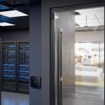 Lifestyle - Ajax Superior DoorProtect G3 Jeweller - server office - black